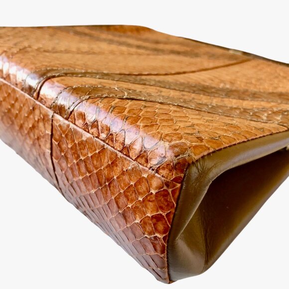 Vintage Snakeskin Handbag Structured Top Handle Clasp Purse Pocketbook - Picture 12 of 13